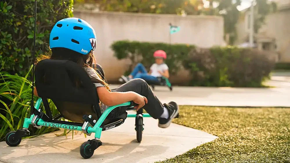 Razor a?? Crazy Cart Shuffle Self-Propelled Go-Kart